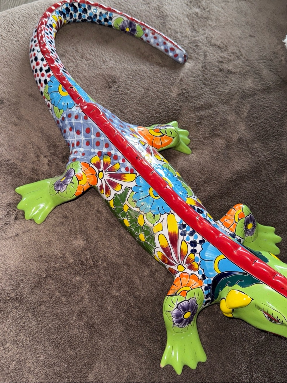 Ceramic Lizard Figurine Mexico Iguana hand crafted colorful 11”x24” large